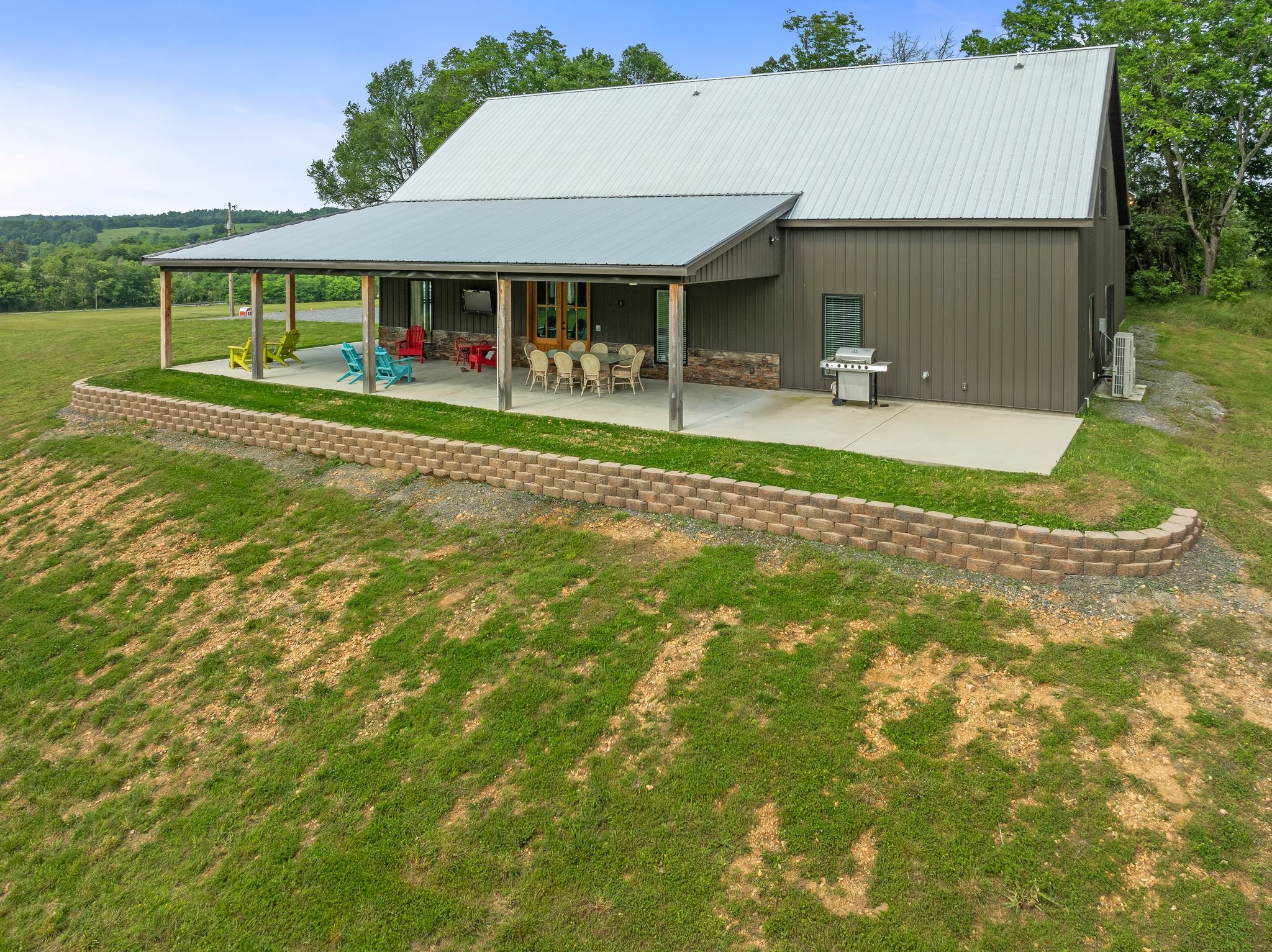 757 Thompson Creek Road Wartrace, TN 37183 - Photo 8 of 42 a view of a house with a yard