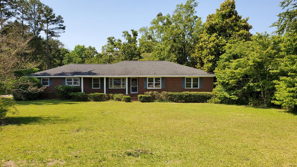 748 Augusta Road Edgefield, SC 29824 - Photo 1 of 25