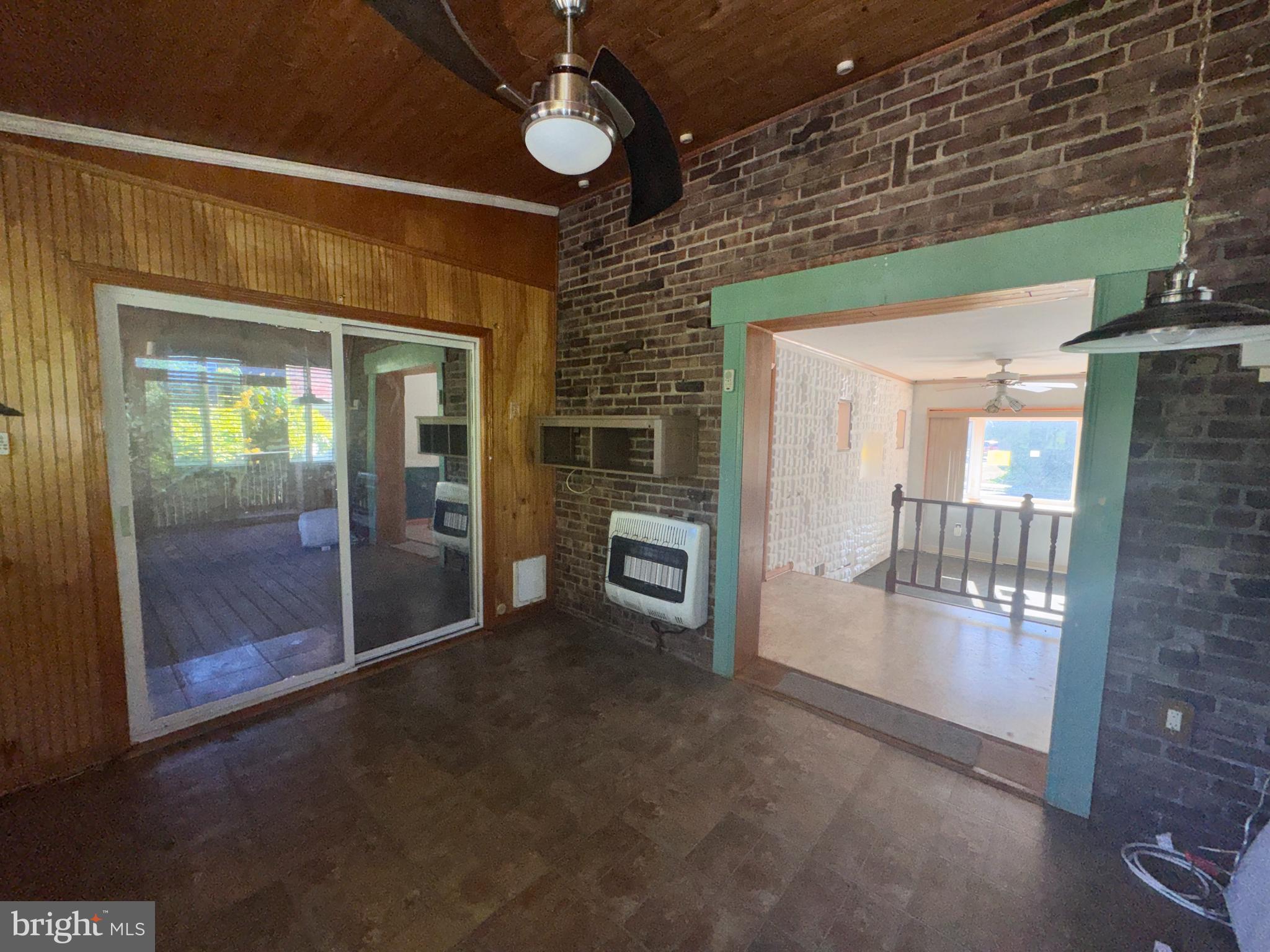 810 Irvington Road Drexel Hill, PA 19026 - Photo 18 of 30 enclosed porch in rear