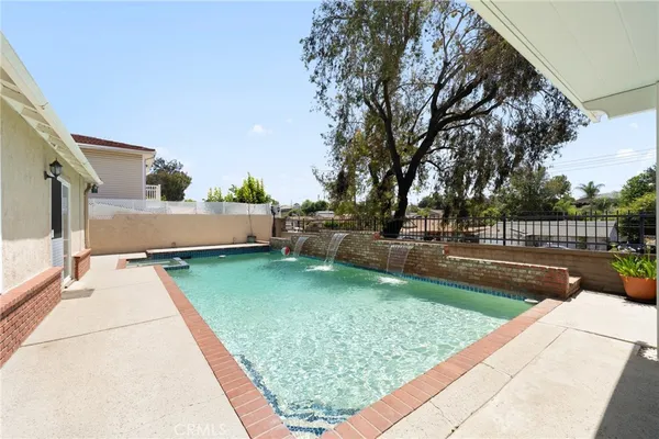 $899,888 | 19466 Avenida Del Campo, Walnut, CA 91789