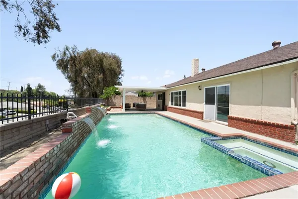 $899,888 | 19466 Avenida Del Campo, Walnut, CA 91789
