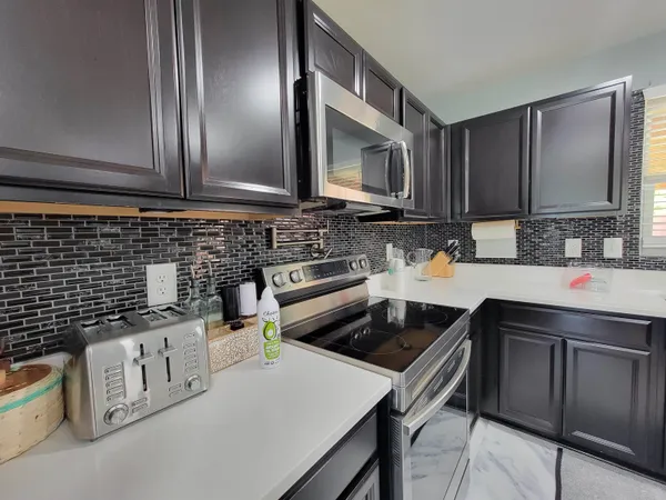 $299,900 | 327 Hobson Way, Lyman, SC 29365