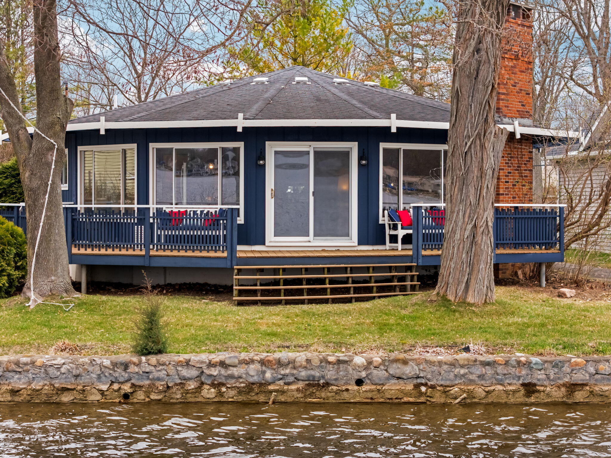 11247 Colony Pinckney, MI 48169 - Photo 48 of 60 3-web-or-mls-DJI_20260401122744_0653_D