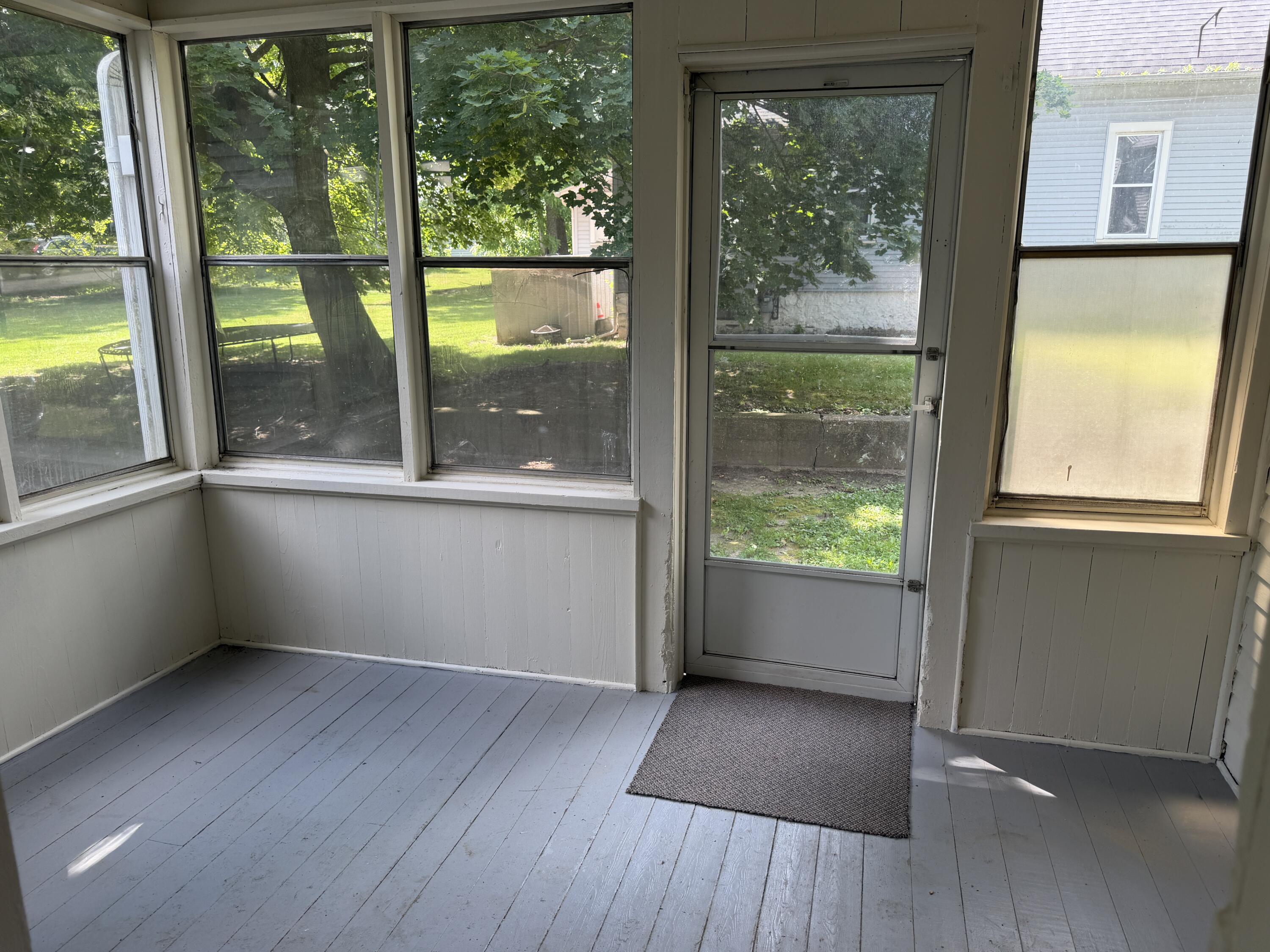 814 North Clinton Street Albion, MI 49224 - Photo 24 of 48 IMG_6647