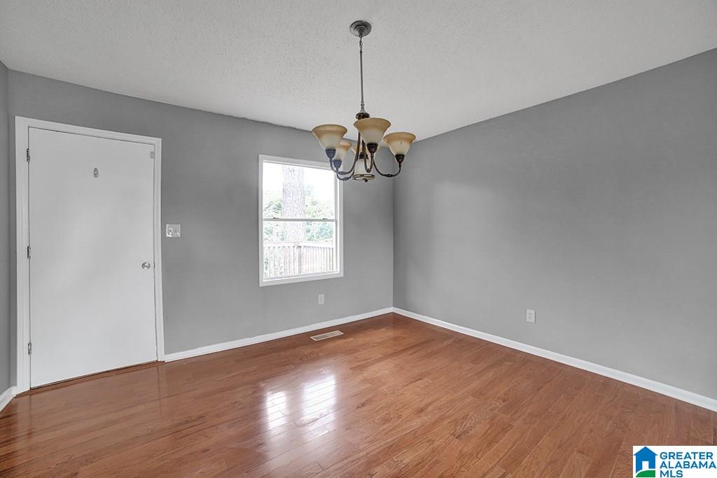 804 12th Lane Pleasant Grove, AL 35127 - Photo 7 of 27
