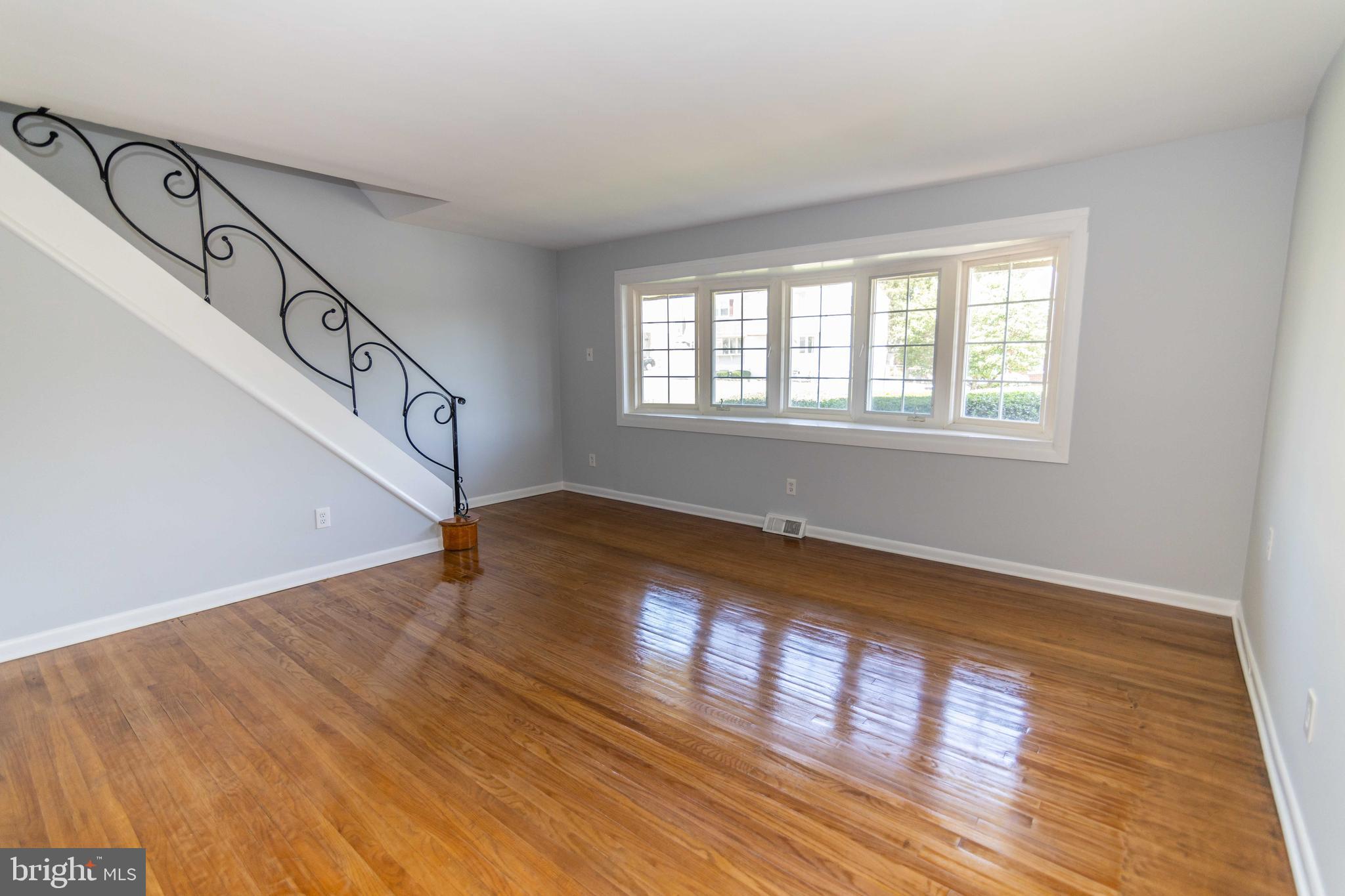 1433 Blackrock Road Swarthmore, PA 19081 - Photo 3 of 33