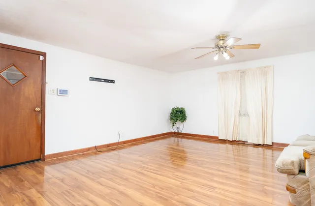 $250,000 | 758 Woodruff Avenue, Joliet, IL 60436