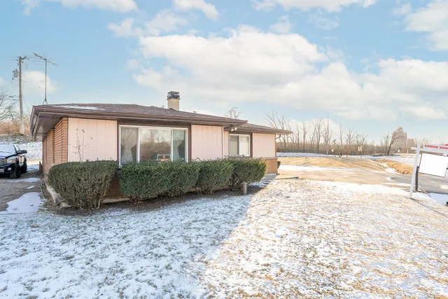 $250,000 | 758 Woodruff Avenue, Joliet, IL 60436