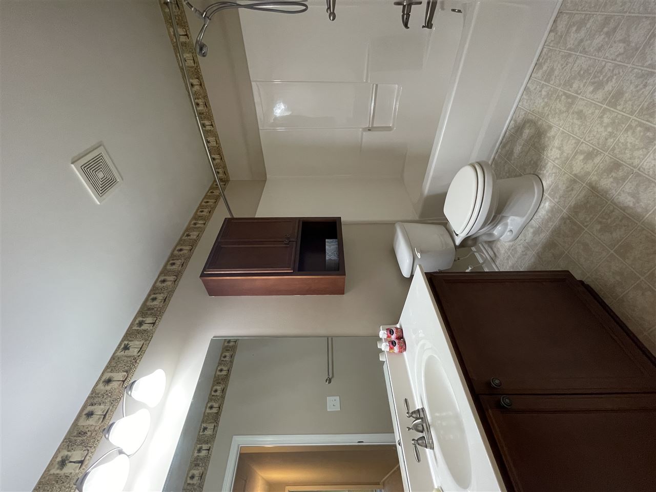 456 Bowers Road Travelers Rest, SC 29690 - Photo 7 of 9