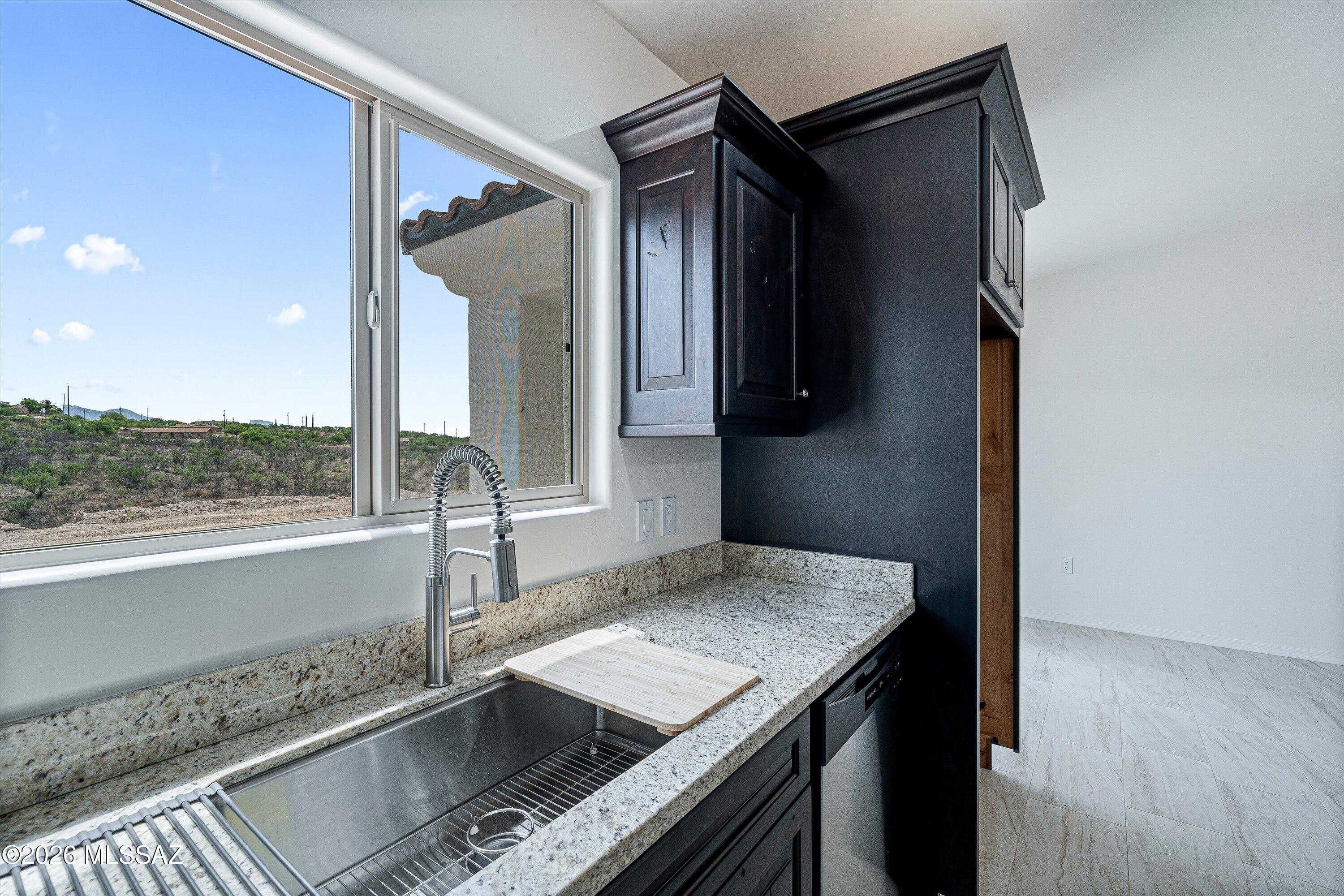 225 Calle Ranuculo Rio Rico, AZ 85648 - Photo 14 of 34