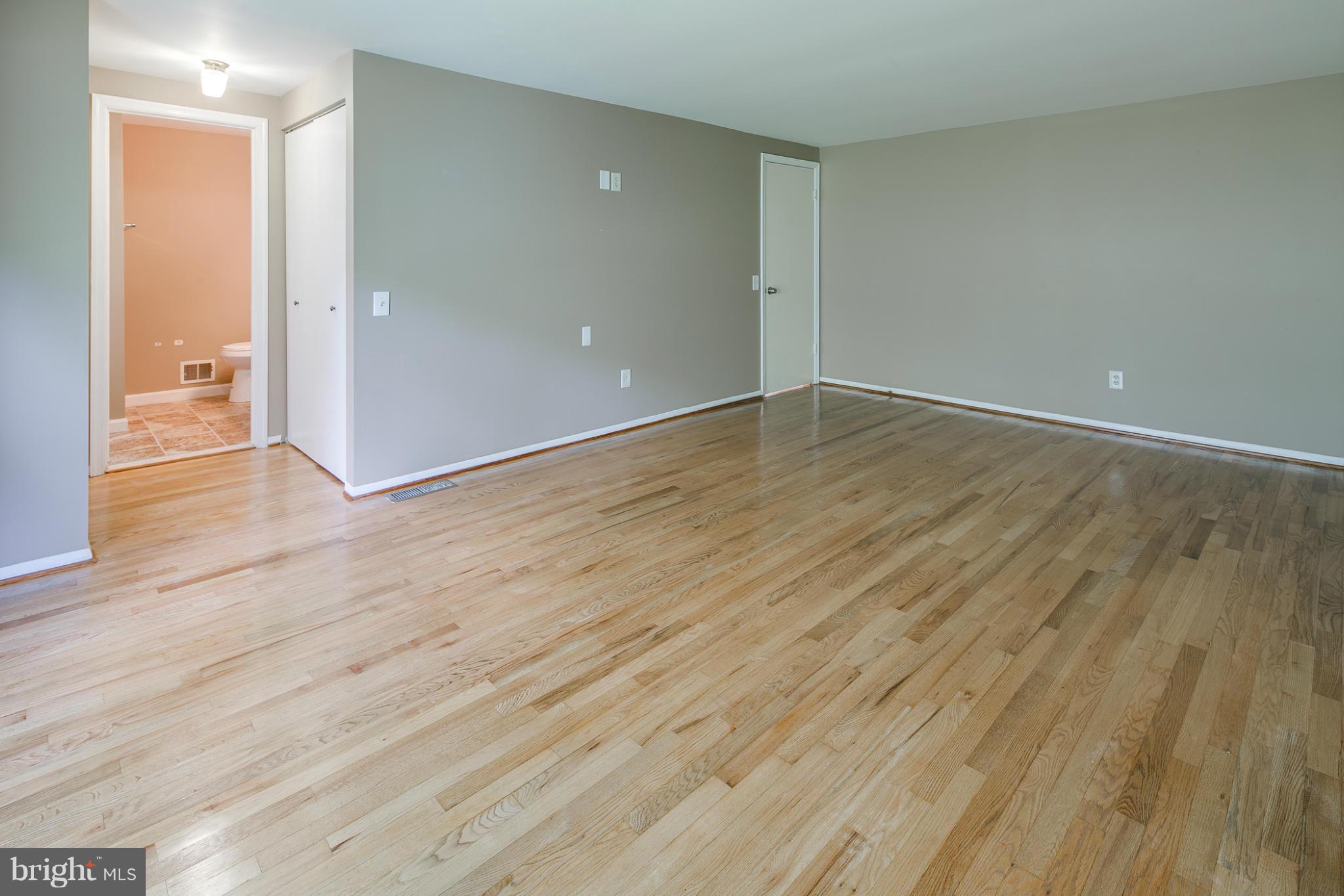 2201 Nees Lane Silver Spring, MD 20905 - Photo 23 of 30 Bedroom