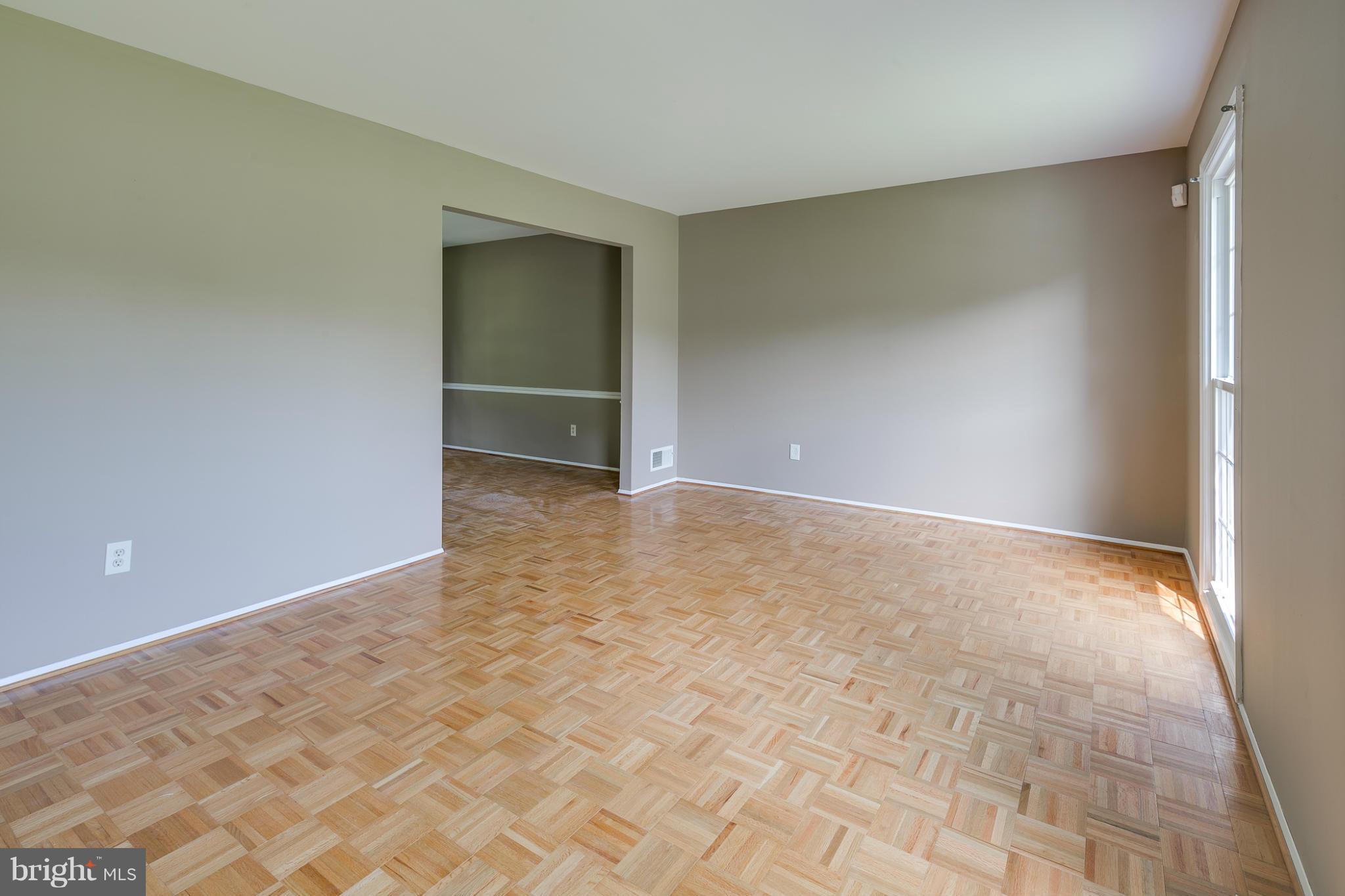 2201 Nees Lane Silver Spring, MD 20905 - Photo 6 of 30 Living Room