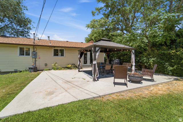 373 West 2725 South Bountiful, UT 84010 - Photo 4 of 34