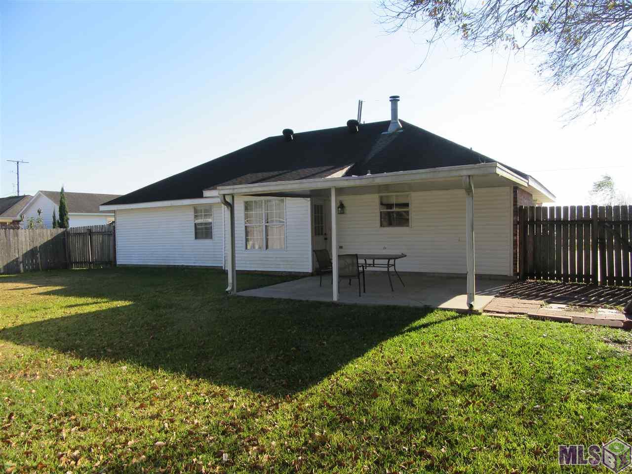 2305 Parish Road Thibodaux, LA 70301 - Photo 5 of 24 Gallery Image 5