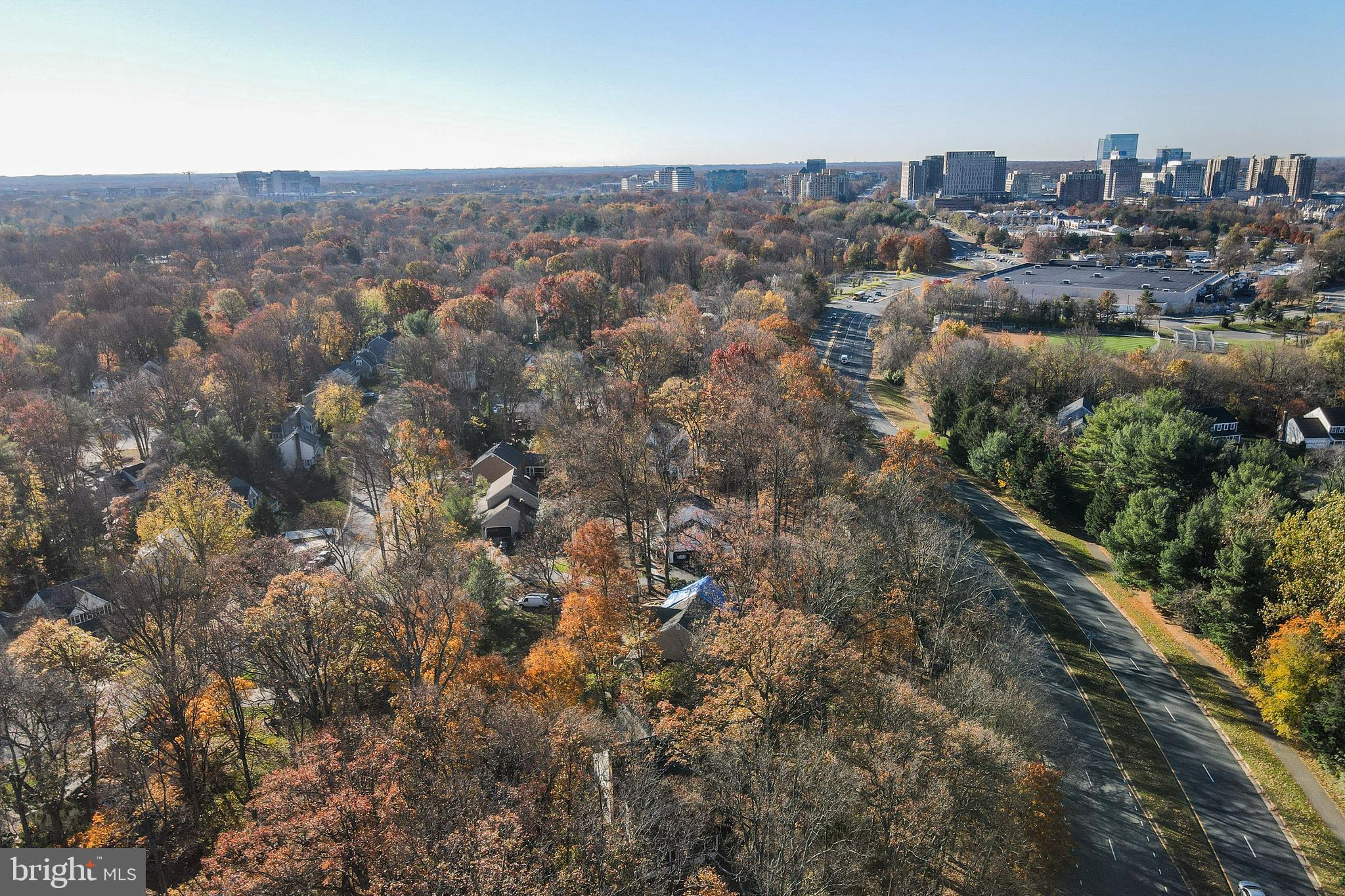 1604 Stowe Road Reston, VA 20194 - Photo 14 of 18 Minutes from Reston Town Center