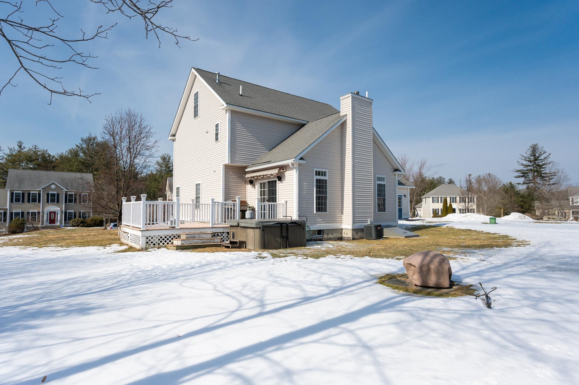 42 Winding Road Bedford, NH 03110 - Photo 27 of 32