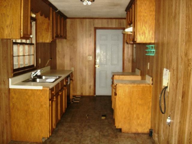 540 Mitchell Road Axton, VA 24054 - Photo 4 of 8 KITCHEN