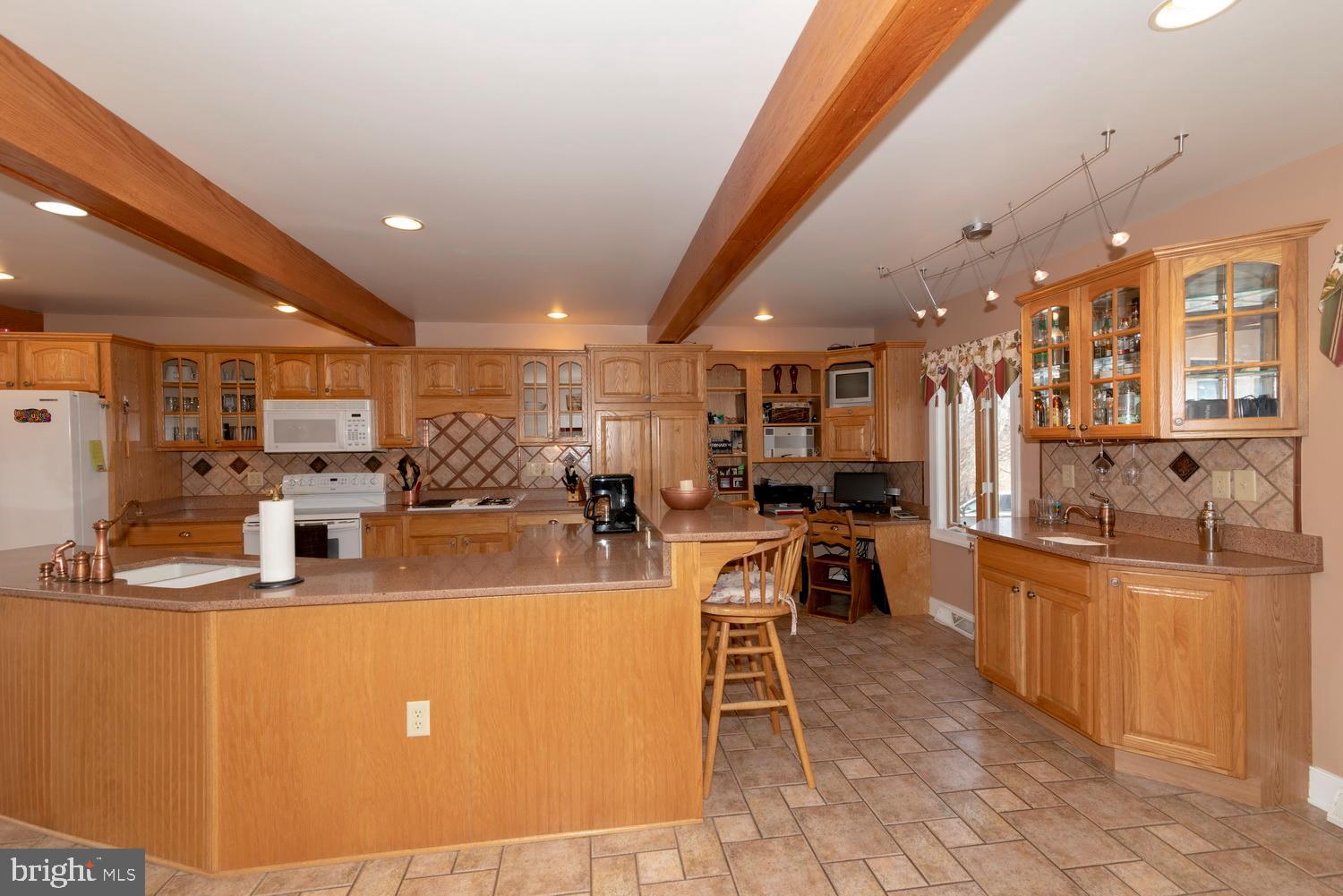 686 Currie Road Ranson, WV 25438 - Photo 13 of 49