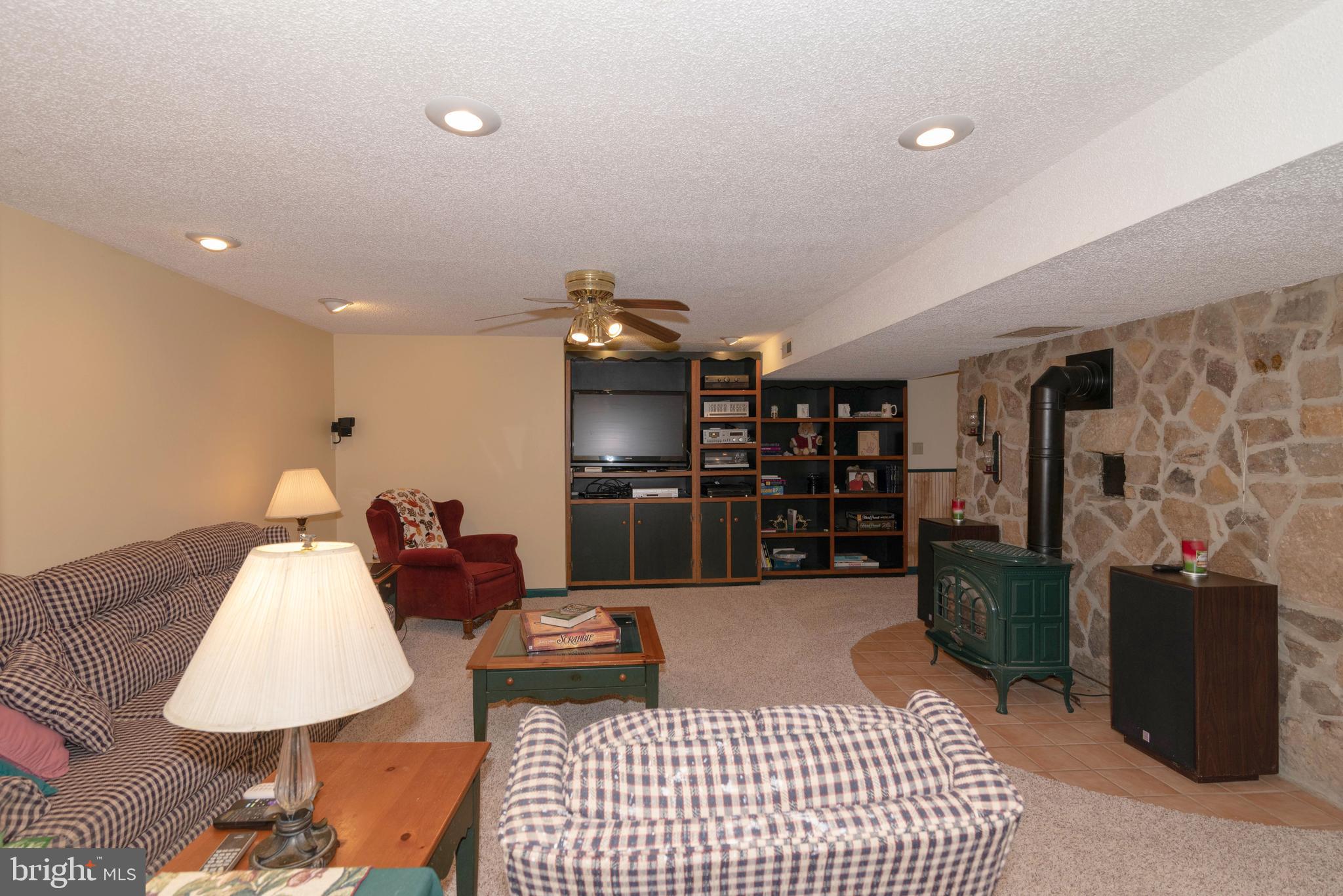 686 Currie Road Ranson, WV 25438 - Photo 38 of 49
