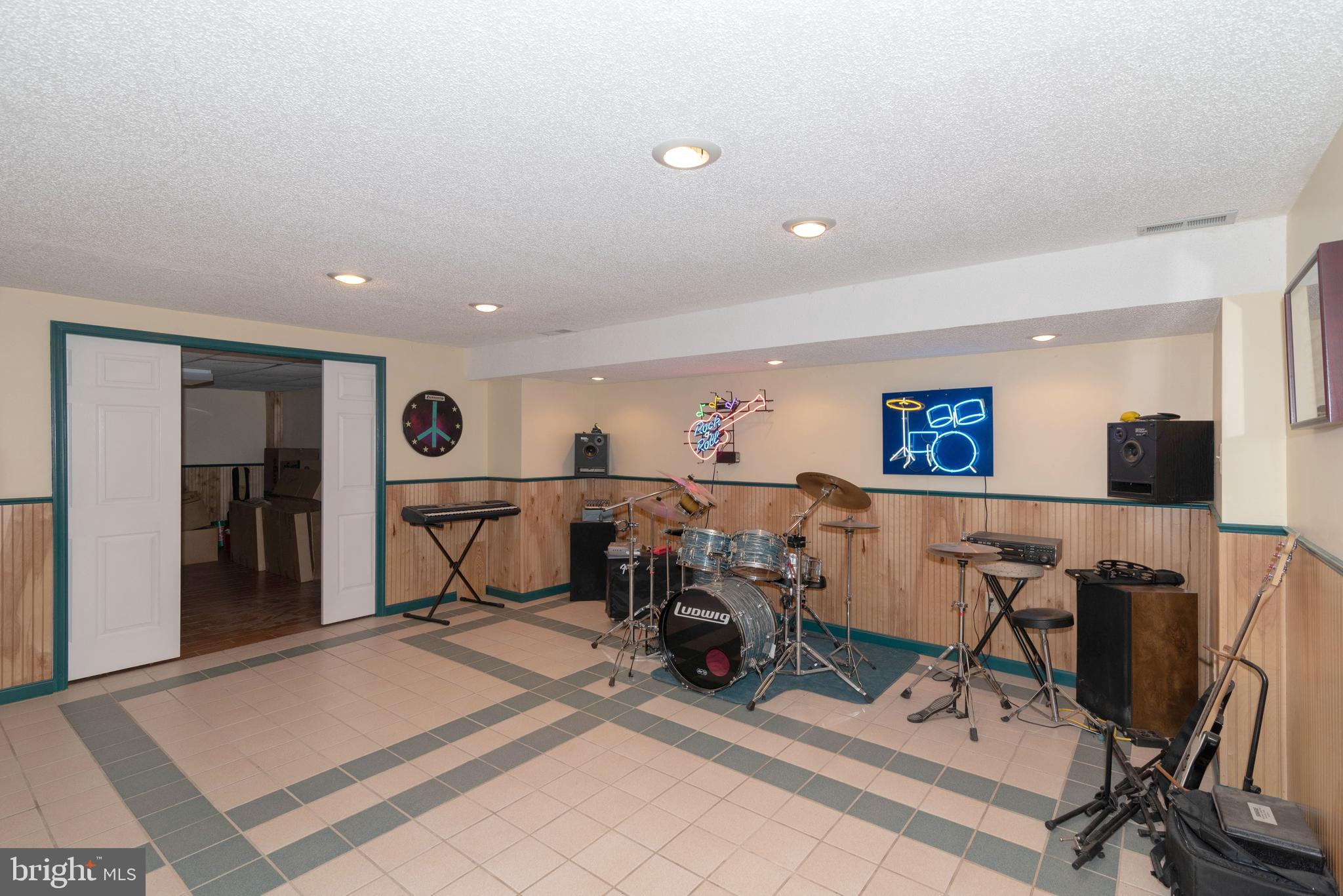 686 Currie Road Ranson, WV 25438 - Photo 40 of 49