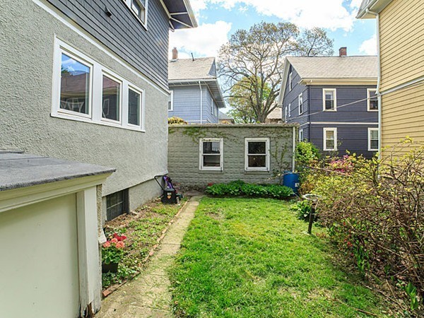 52 Playstead Road, Unit 52 Newton, MA 02458 - Photo 20 of 20 Gallery Image 20