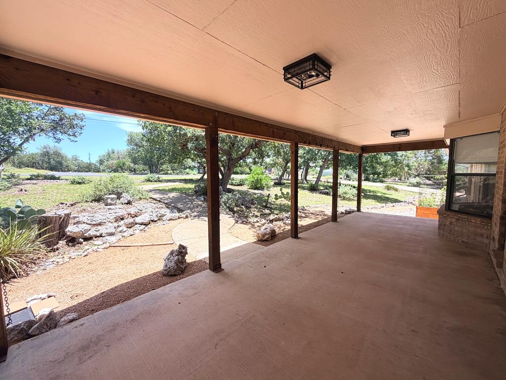 707 Rimrock Road Kerrville, TX 78028 - Photo 6 of 55