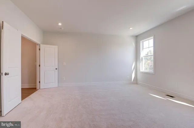 $2,850 | 129 Leather Flower Drive, Front Royal, VA 22630