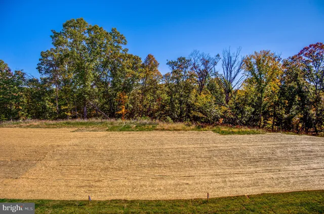 $2,850 | 129 Leather Flower Drive, Front Royal, VA 22630