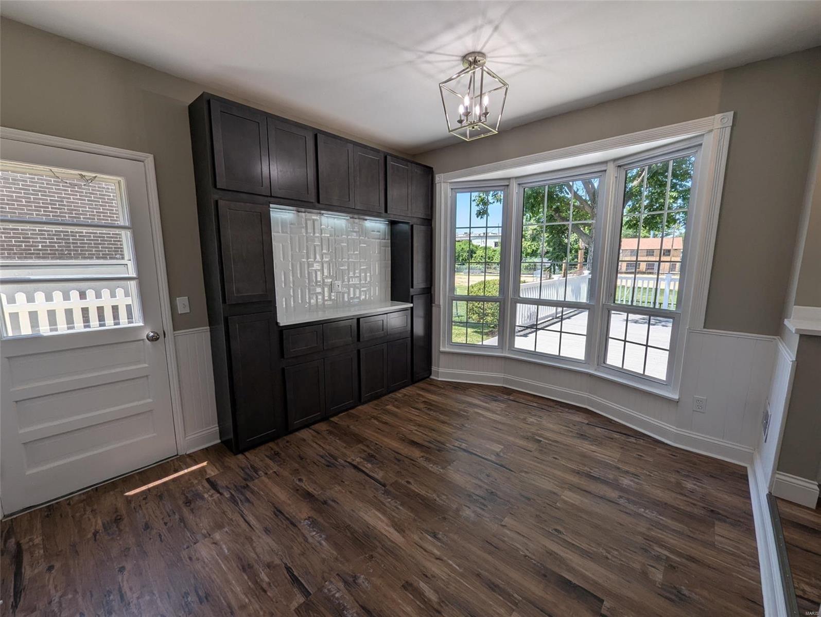 4557 Thicket Drive St. Louis, MO 63129 - Photo 16 of 36