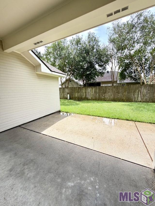 4126 Stumberg Lane Baton Rouge, LA 70816 - Photo 13 of 18
