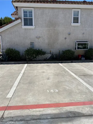 a view of outdoor space