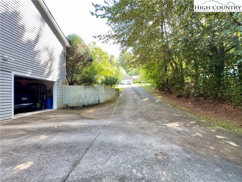 109 Doe Run Morganton, NC 28655 - Photo 32 of 44
