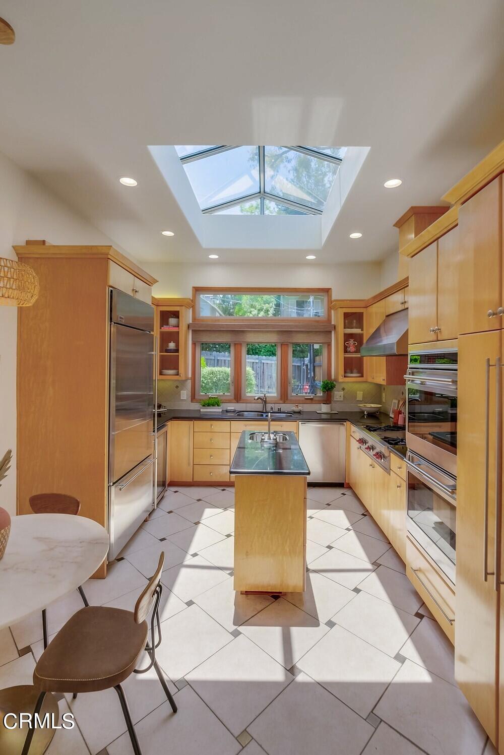 6287 Pine Crest Drive Los Angeles, CA 90042 - Photo 12 of 64 6287-pine-crest-dr-029_web