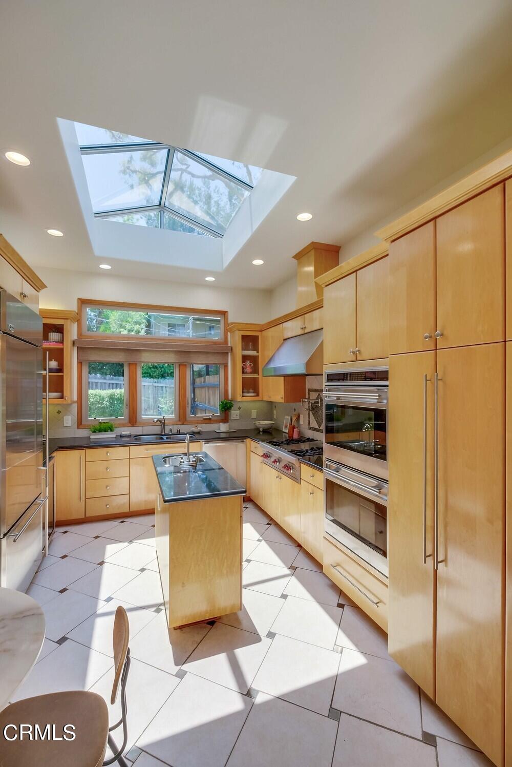 6287 Pine Crest Drive Los Angeles, CA 90042 - Photo 18 of 64 6287-pine-crest-dr-031_web