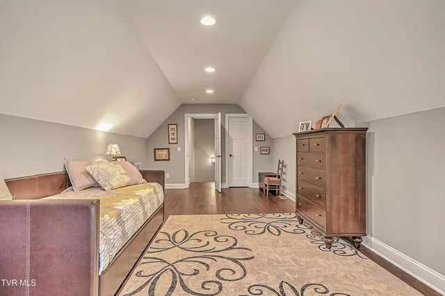 $1,095,000 | 222 Charlie Avenue, Piney Flats, TN 37686