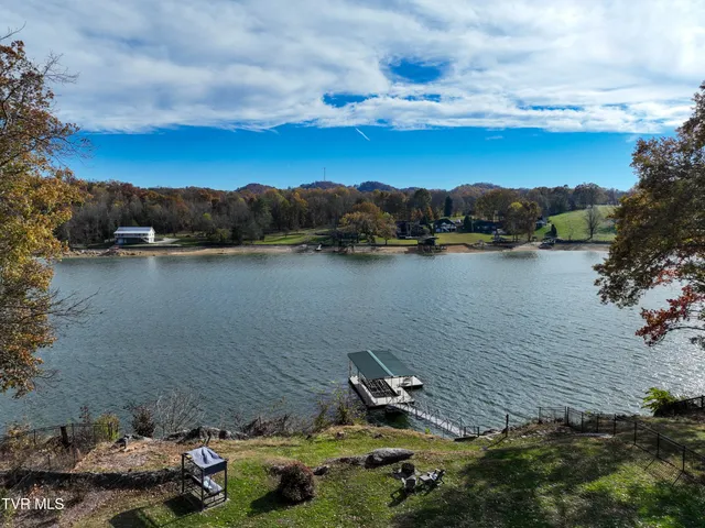 $1,095,000 | 222 Charlie Avenue, Piney Flats, TN 37686