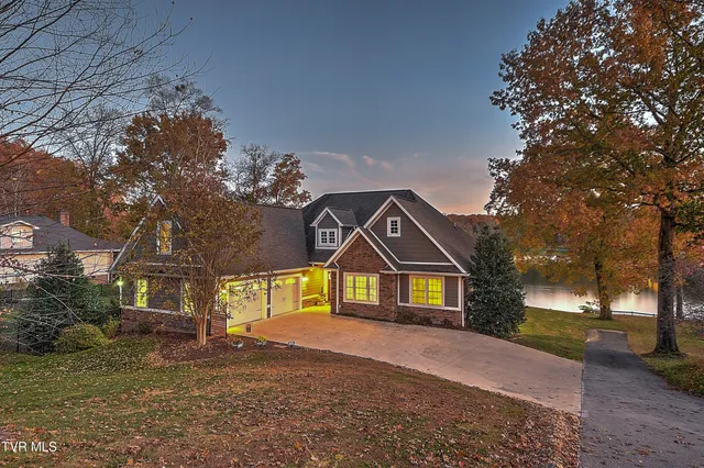 $1,095,000 | 222 Charlie Avenue, Piney Flats, TN 37686