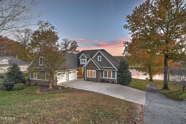 $1,095,000 | 222 Charlie Avenue, Piney Flats, TN 37686