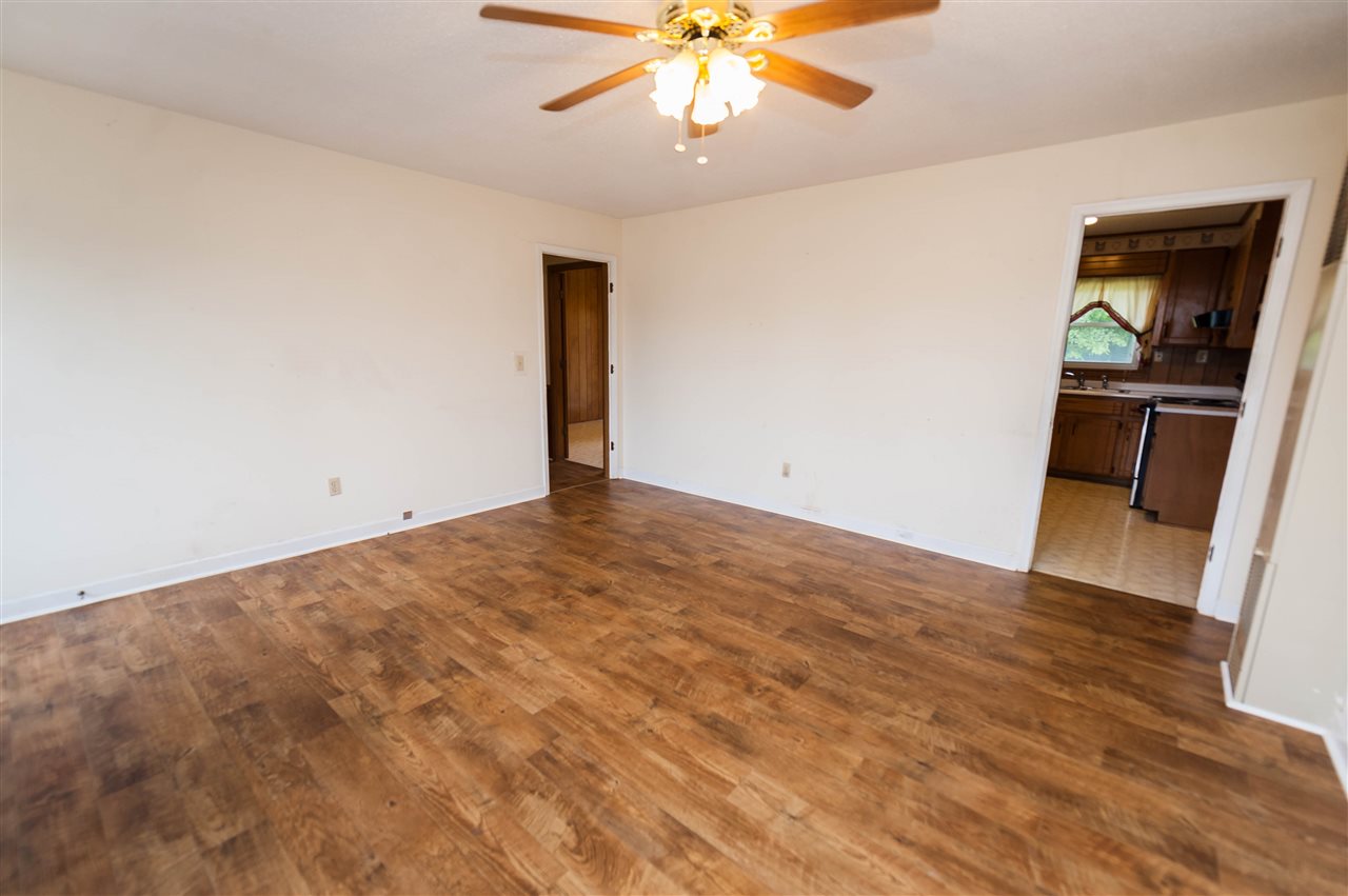 186 State Rd S-42-4322 Chesnee, SC 29323 - Photo 8 of 20 Gallery Image 8