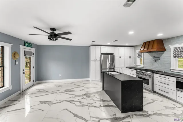 $249,900 | 7962 Hebert Drive, Ethel, LA 70730