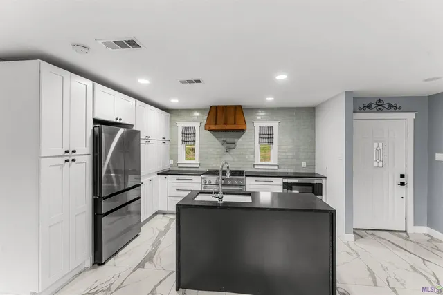 $249,900 | 7962 Hebert Drive, Ethel, LA 70730