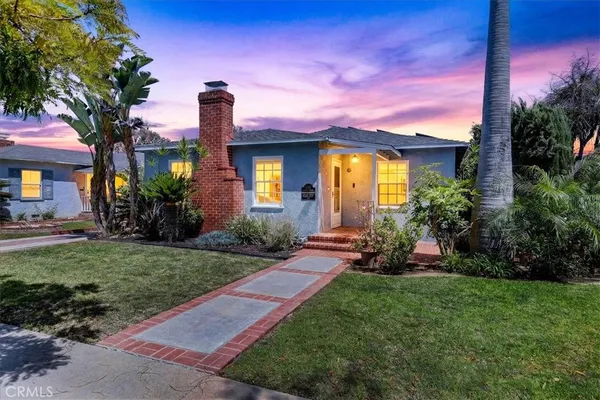$1,100,000 | 3480 Gardenia Avenue, Long Beach, CA 90807