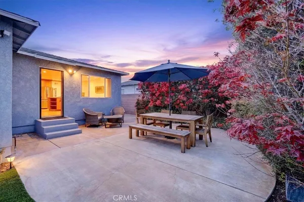 $1,060,000 | 3480 Gardenia Avenue, Long Beach, CA 90807