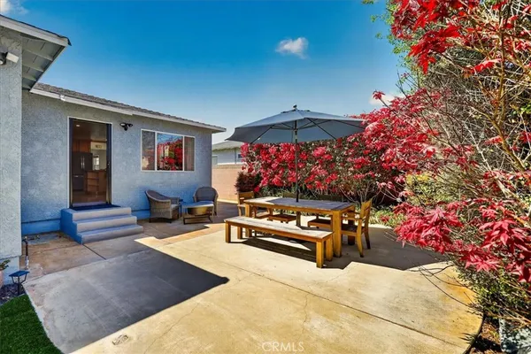 $1,060,000 | 3480 Gardenia Avenue, Long Beach, CA 90807