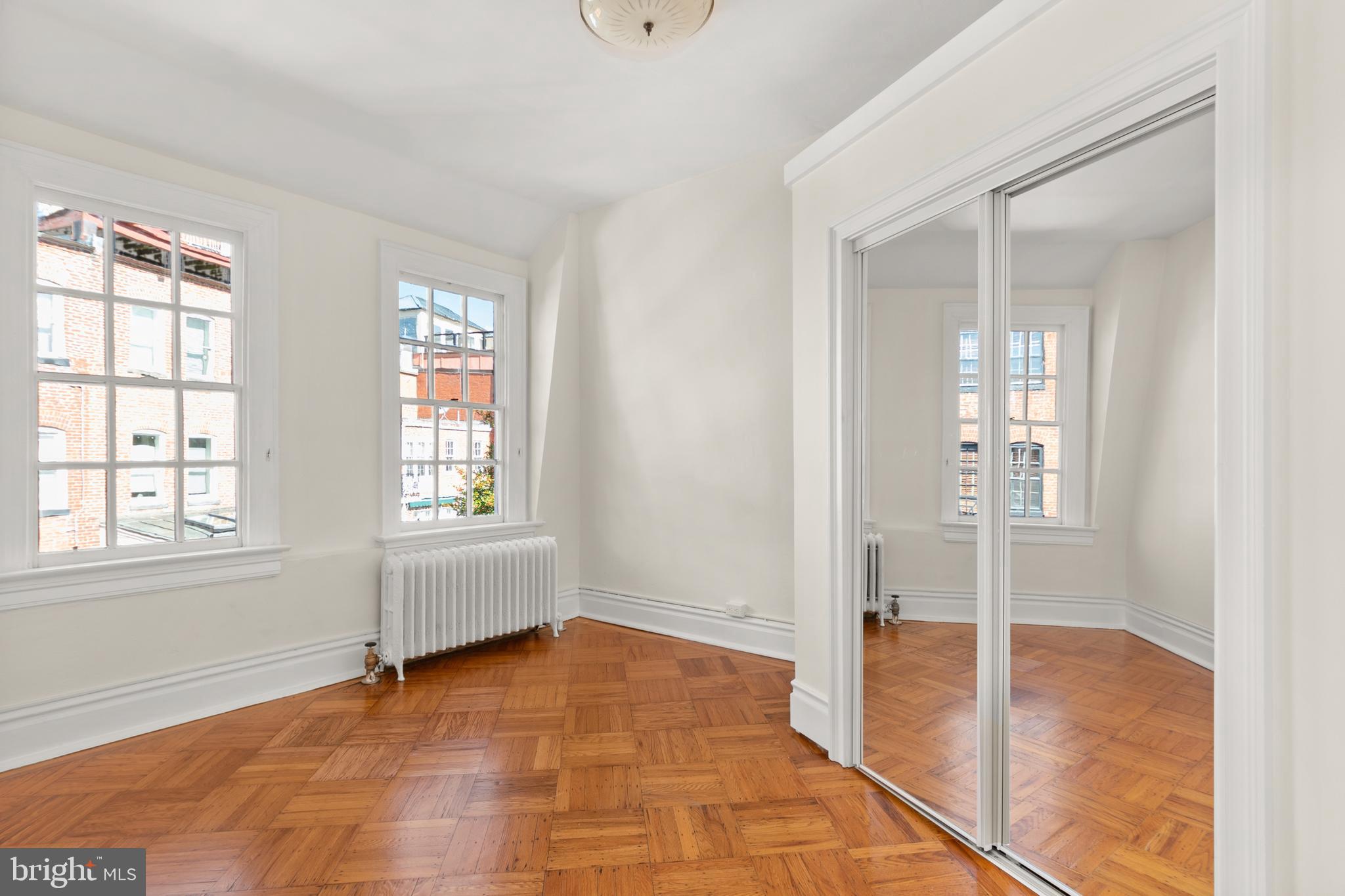 2127 Bancroft Place Northwest Washington, DC 20008 - Photo 25 of 26 Bedroom #5