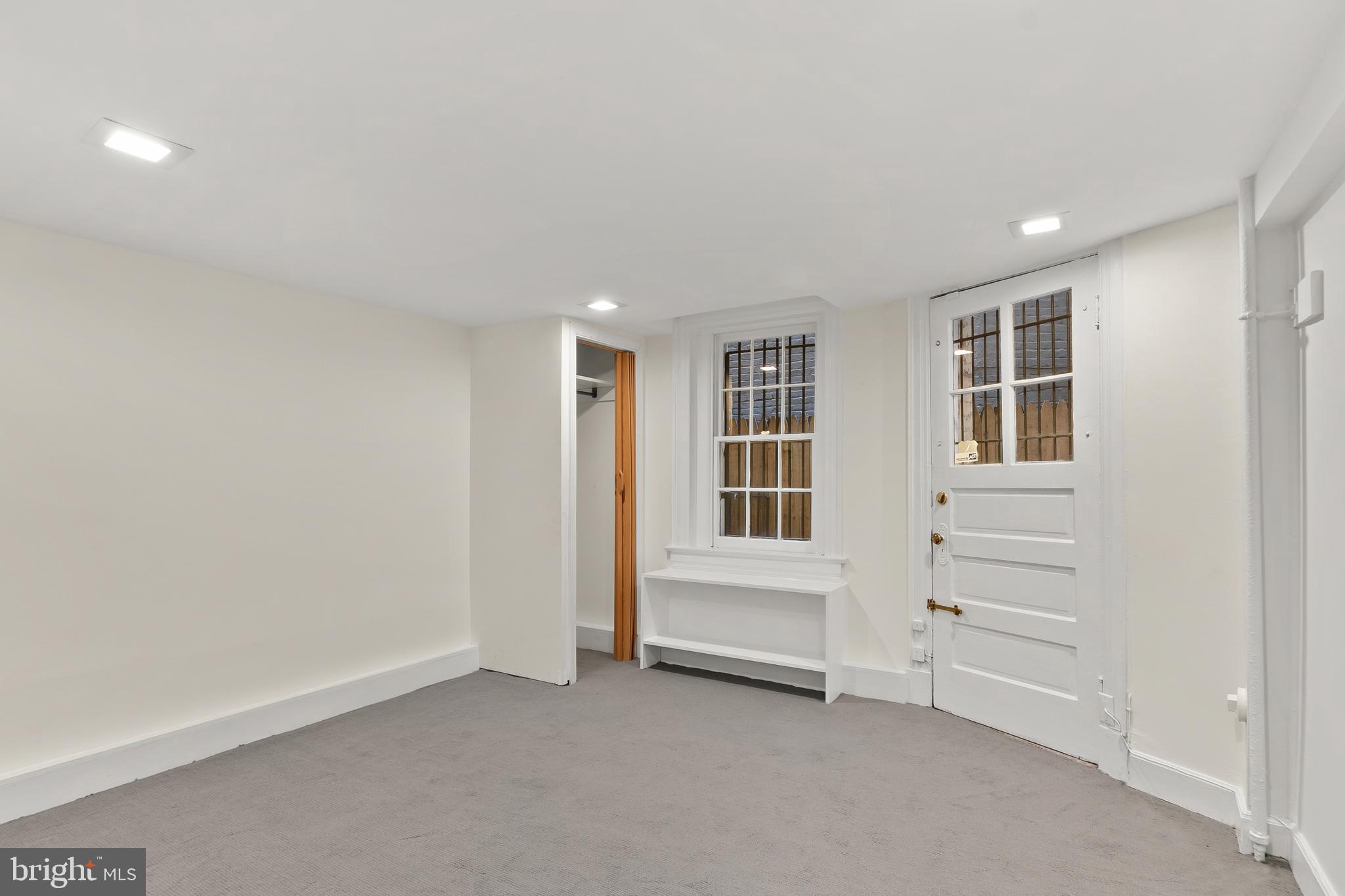 2127 Bancroft Place Northwest Washington, DC 20008 - Photo 8 of 26 First Level Bedroom