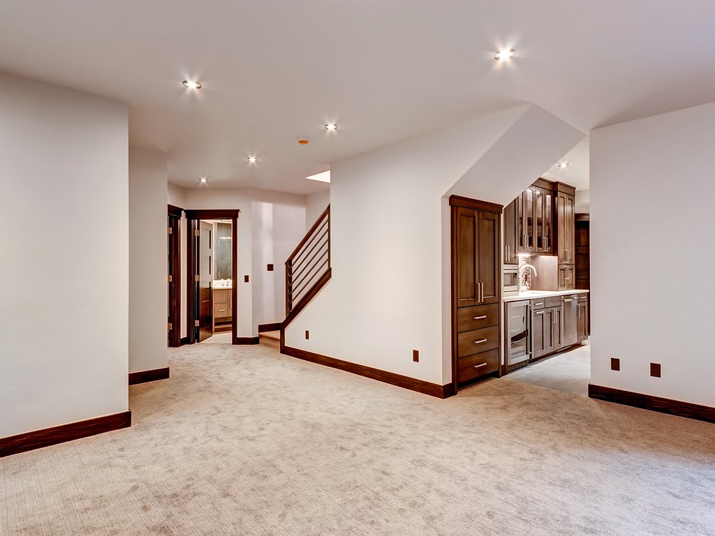 112 North Ridge Street Breckenridge, CO 80424 - Photo 18 of 24 Gallery Image 18
