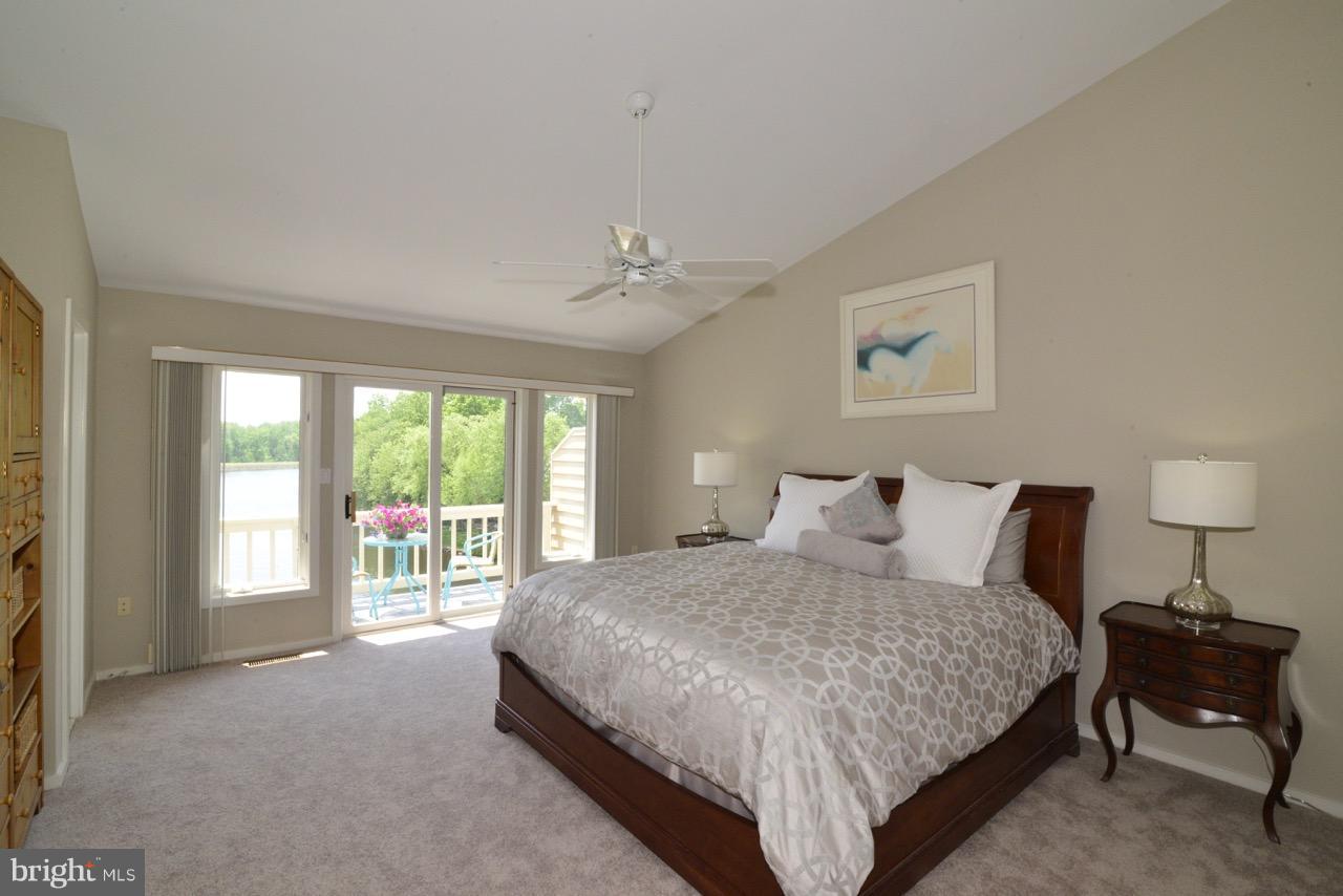 11506 Hemingway Drive Reston, VA 20194 - Photo 11 of 30 The large master retreat has two generous closets