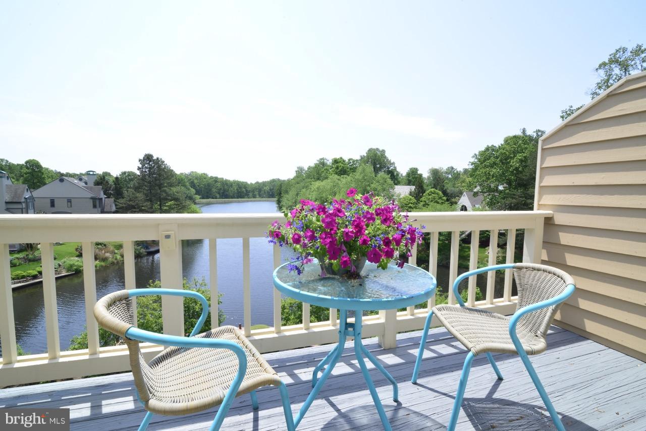 11506 Hemingway Drive Reston, VA 20194 - Photo 12 of 30 The view from the master deck can't be beat