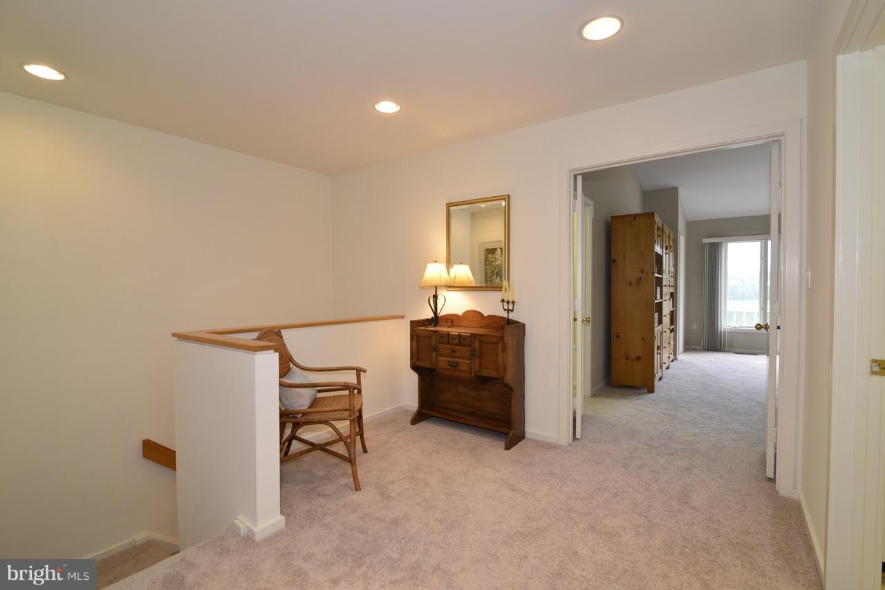 11506 Hemingway Drive Reston, VA 20194 - Photo 15 of 30 Spacious landing welcomes you to the top level